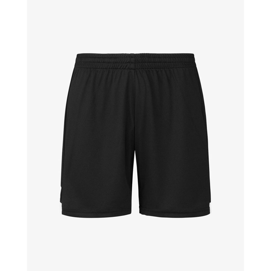 Robey-control-woman-short